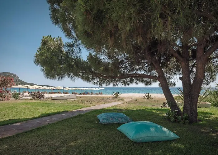 Villa Proteus Beachfront Villa,