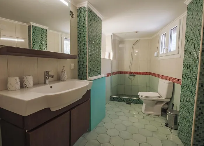 Proteus Beachfront Villa, Villa Toroni