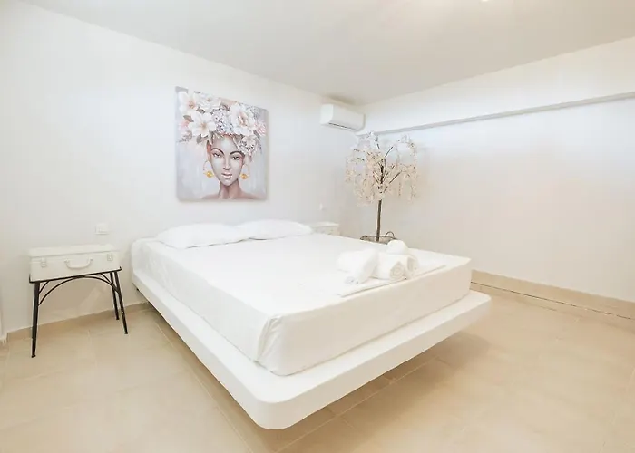 Villa Proteus Beachfront Villa,