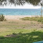 Proteus Beachfront Villa, *
