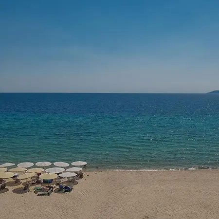 Villa Proteus Beachfront Villa, Toroni