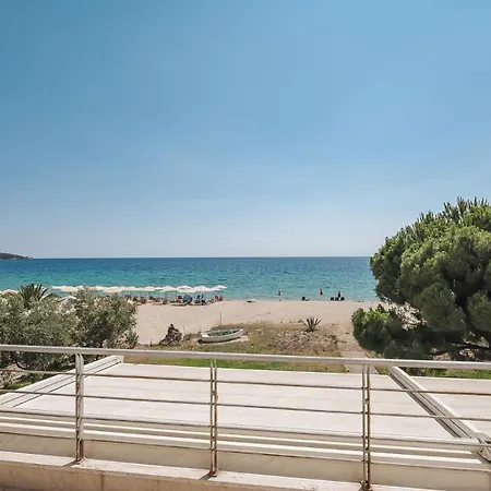 Villa Proteus Beachfront Villa, *