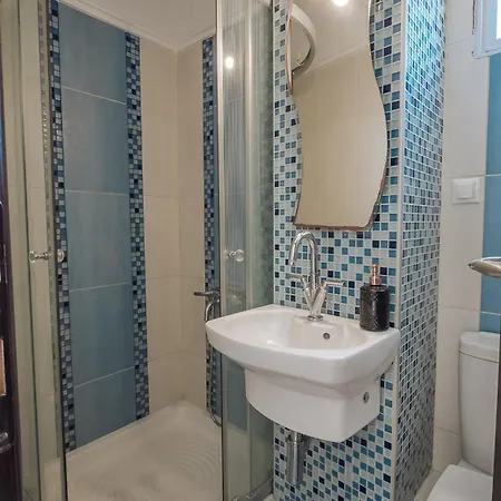 Proteus Beachfront Villa, Villa Torone