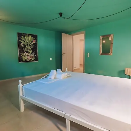 Proteus Beachfront Villa, Villa