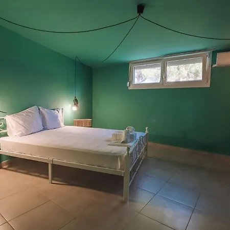 Proteus Beachfront Villa, Villa