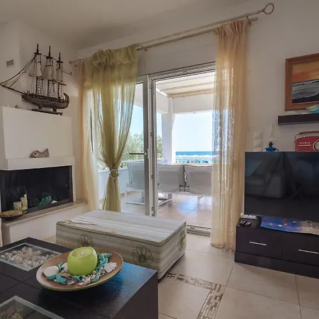Proteus Beachfront Villa, Villa