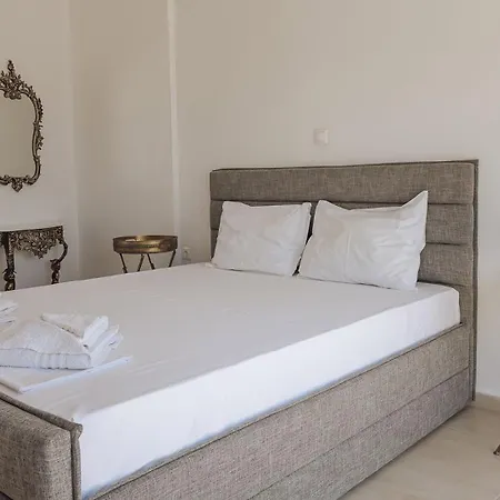 Proteus Beachfront Villa, Villa