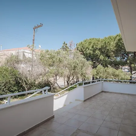 Proteus Beachfront Villa, Villa