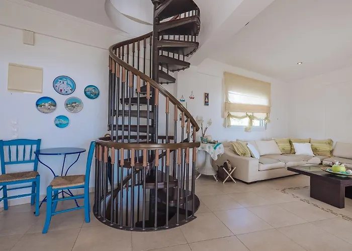 Proteus Beachfront Villa, Willa Torone