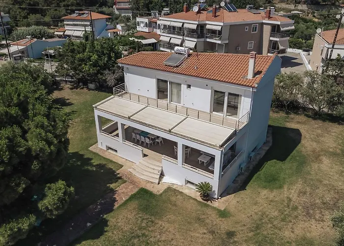 Villa Proteus Beachfront Villa,