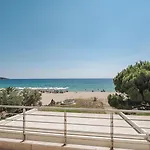 Villa Proteus Beachfront Villa, *