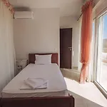 Proteus Beachfront Villa, * Toroni