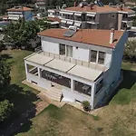 Villa Proteus Beachfront Villa,