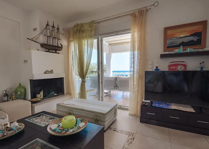 Proteus Beachfront Villa, Villa